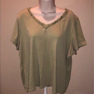 CATO - Olive V-Neck Shirt